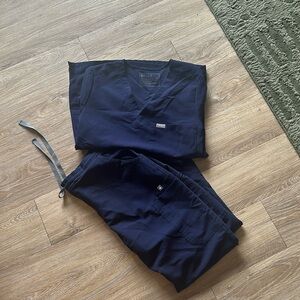 Figs navy one pocket scrub top and yola pants